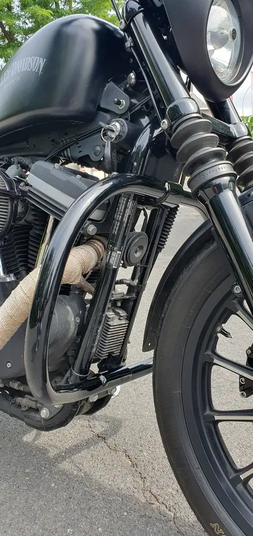 Harley-Davidson Sportster iron 883 Zwart - 1