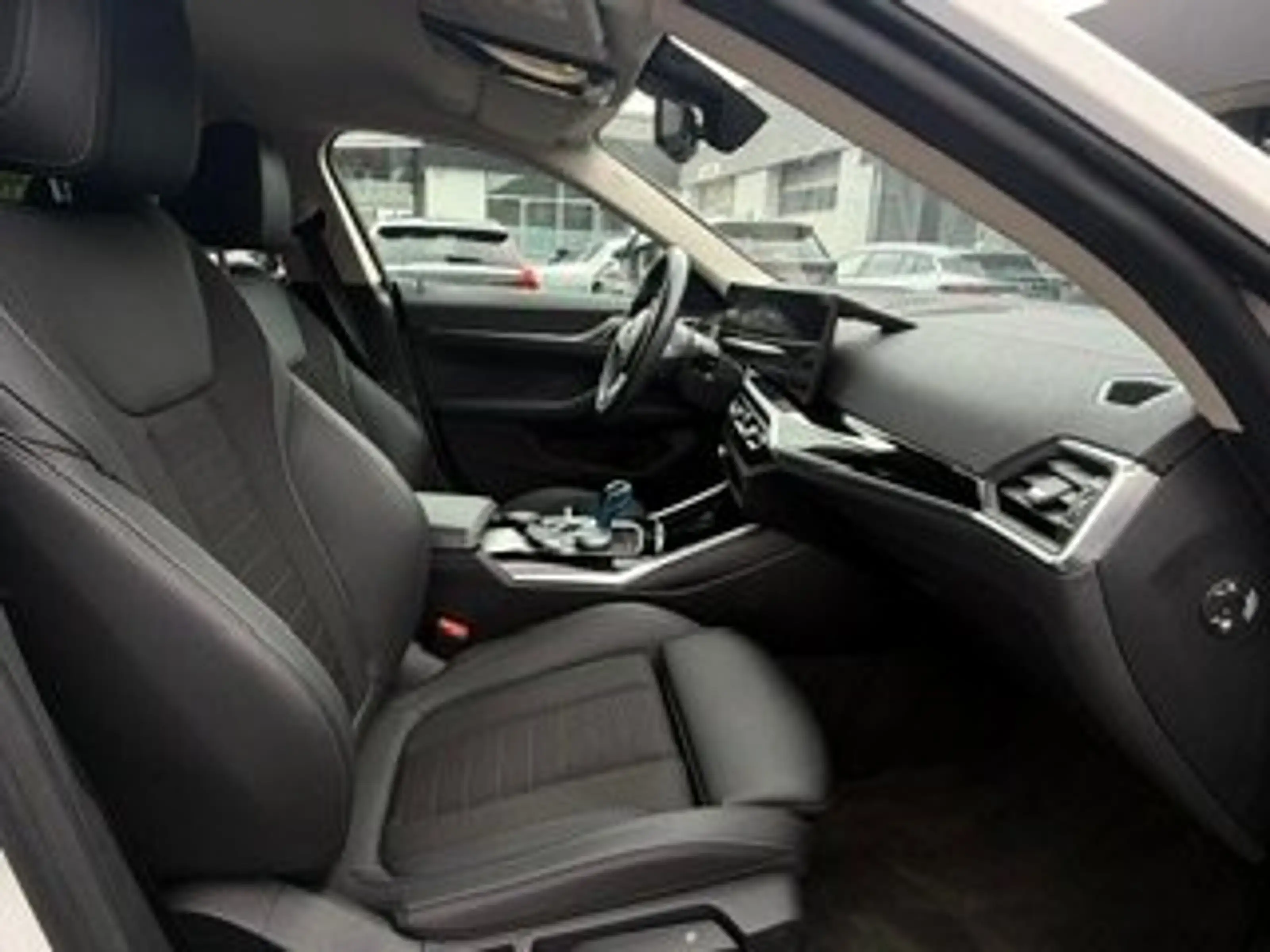 BMW i4 Gran Coupe eDrive40 80,7kWh *Laser**HiFi-Sound* — photo 6