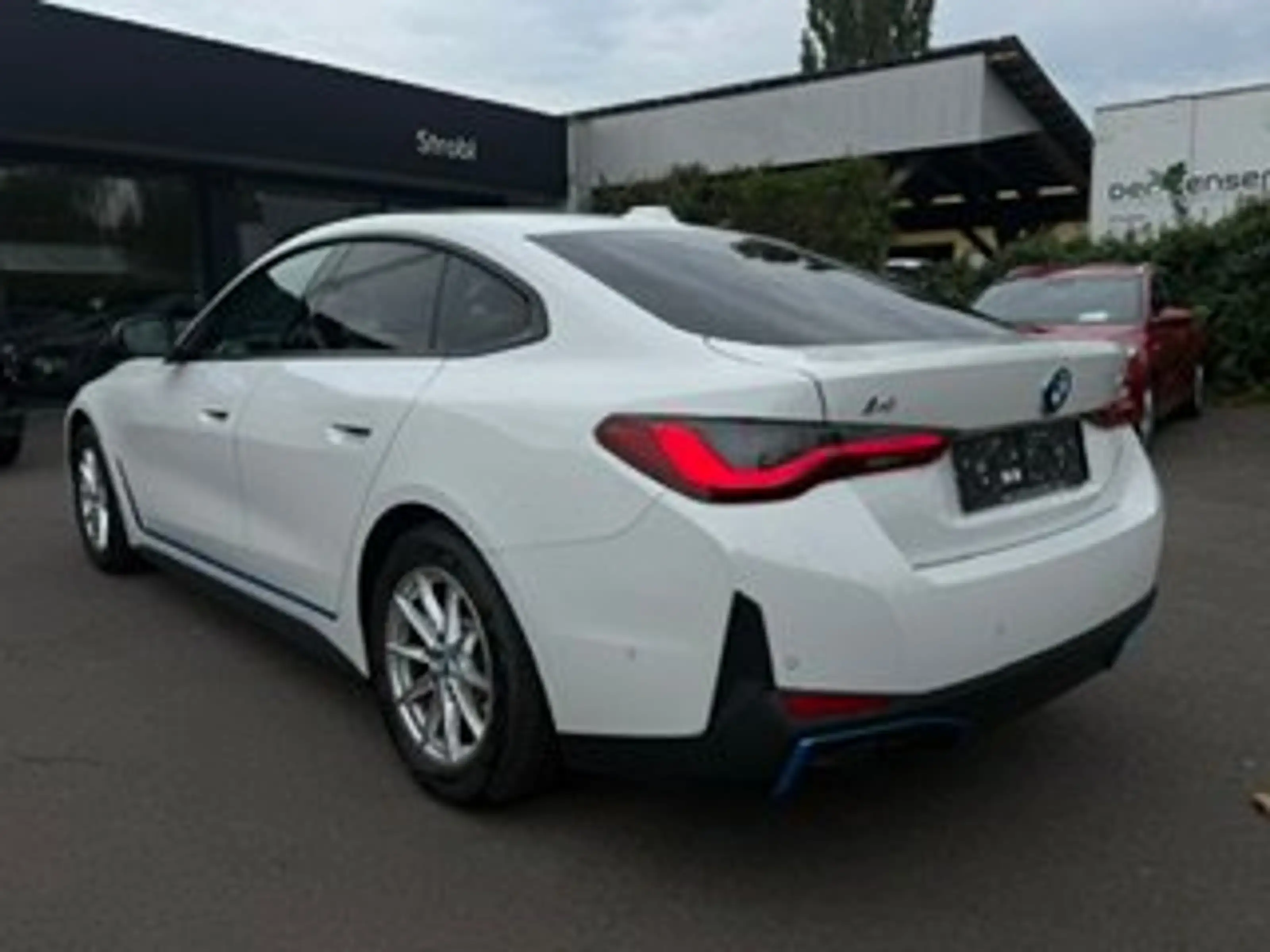 BMW i4 Gran Coupe eDrive40 80,7kWh *Laser**HiFi-Sound* — photo 3