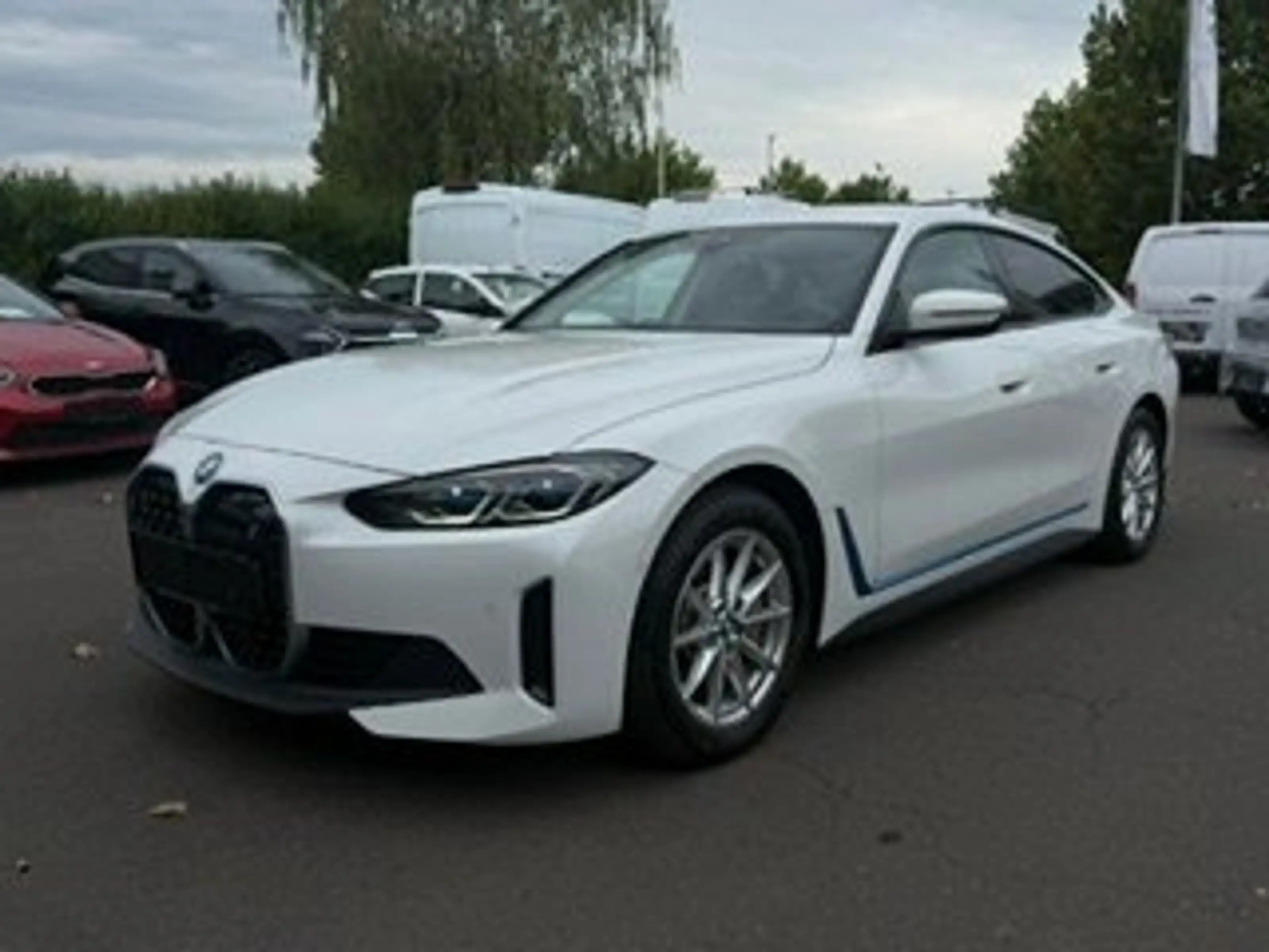 BMW i4 Gran Coupe eDrive40 80,7kWh *Laser**HiFi-Sound*
