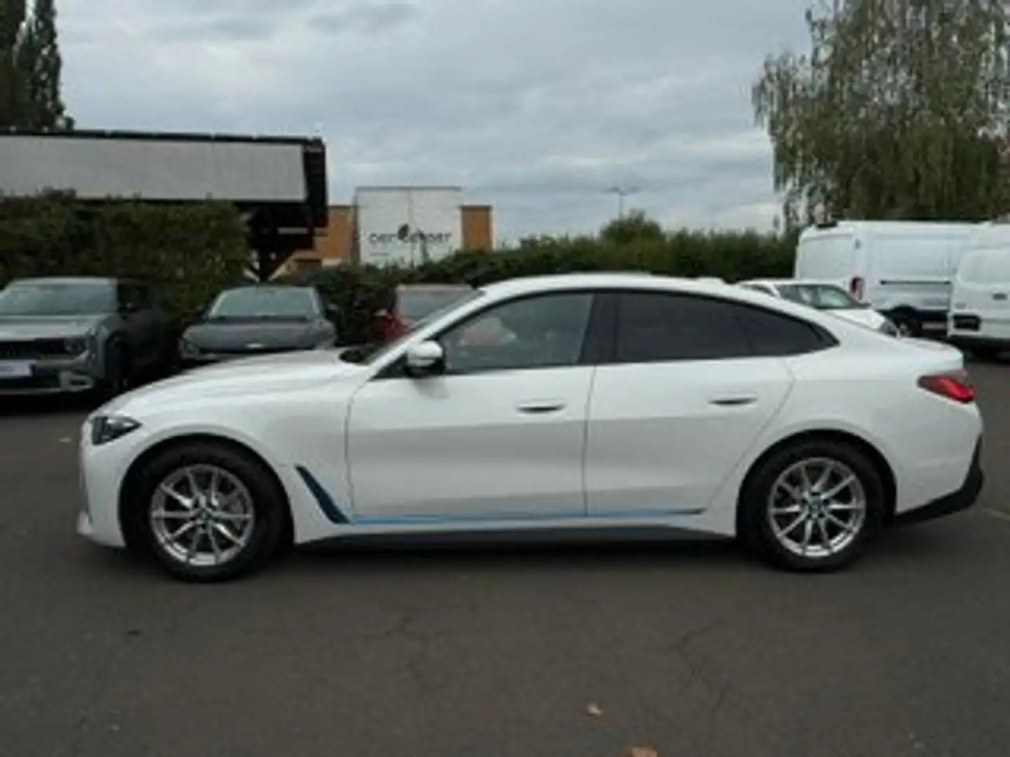 BMW i4 Gran Coupe eDrive40 80,7kWh *Laser**HiFi-Sound* Weiß - 2