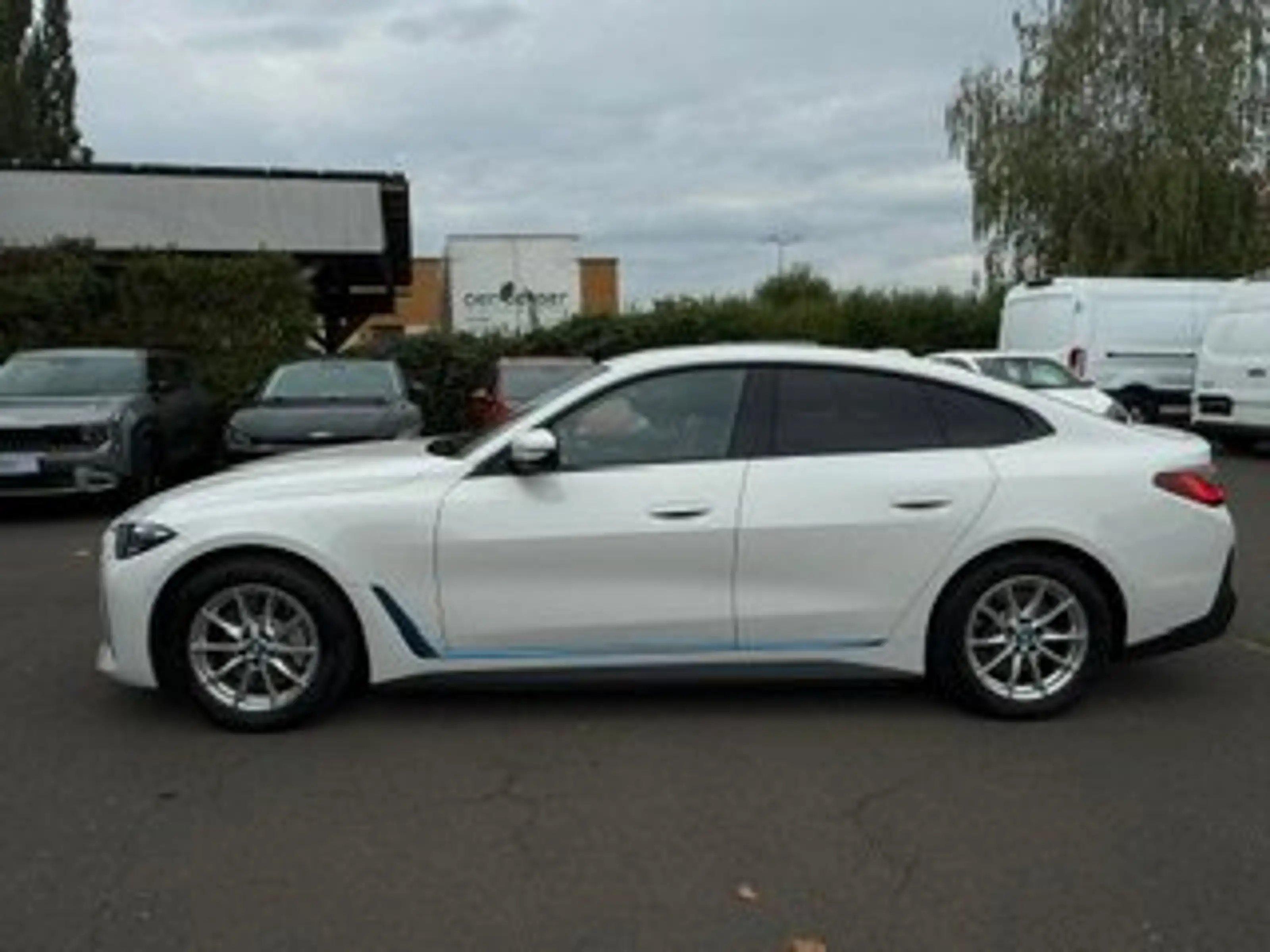 BMW i4 Gran Coupe eDrive40 80,7kWh *Laser**HiFi-Sound* — photo 2