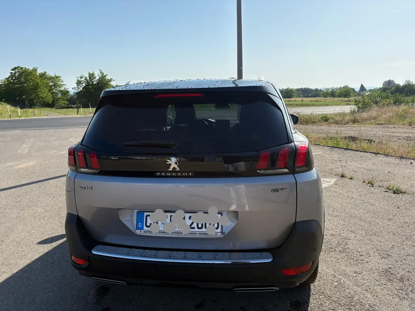 Peugeot 5008 5008 BlueHDi 180 EAT8 GT Grau - 2