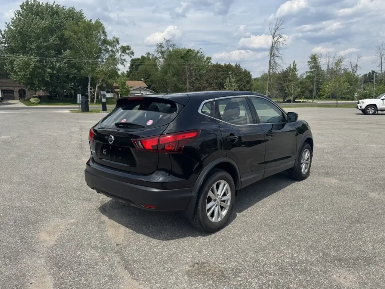 Nissan Qashqai снимка Nissan Qashqai