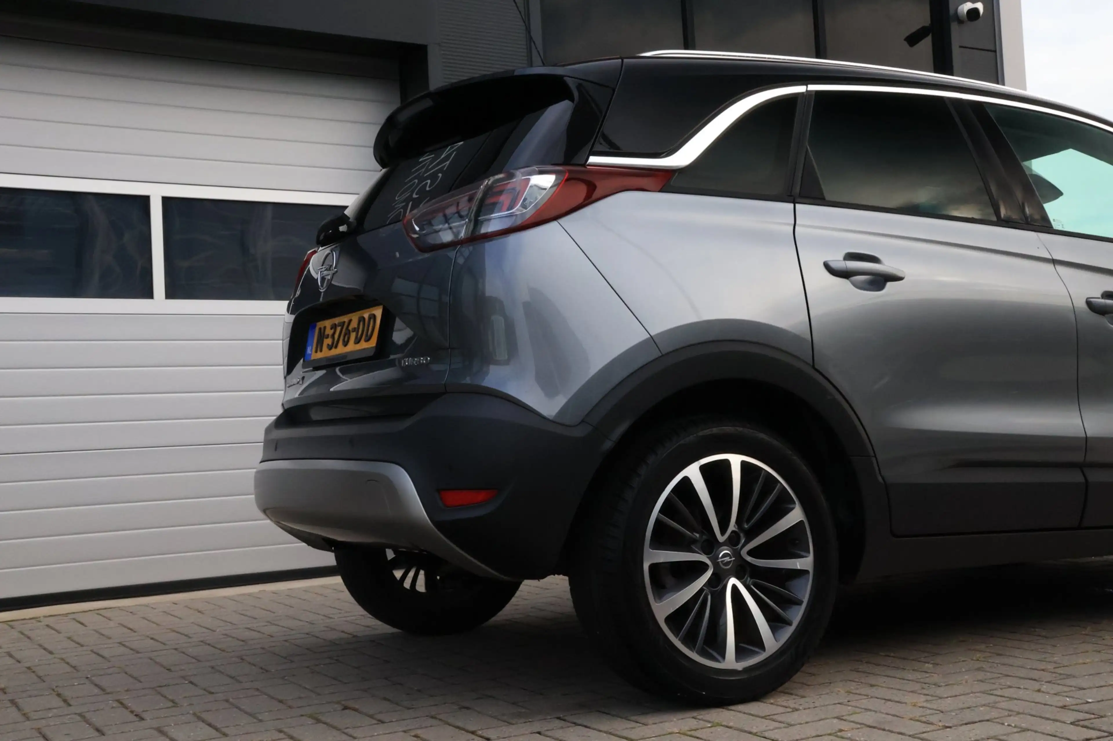 Opel Crossland X 1.2 Turbo Innovation — photo 4