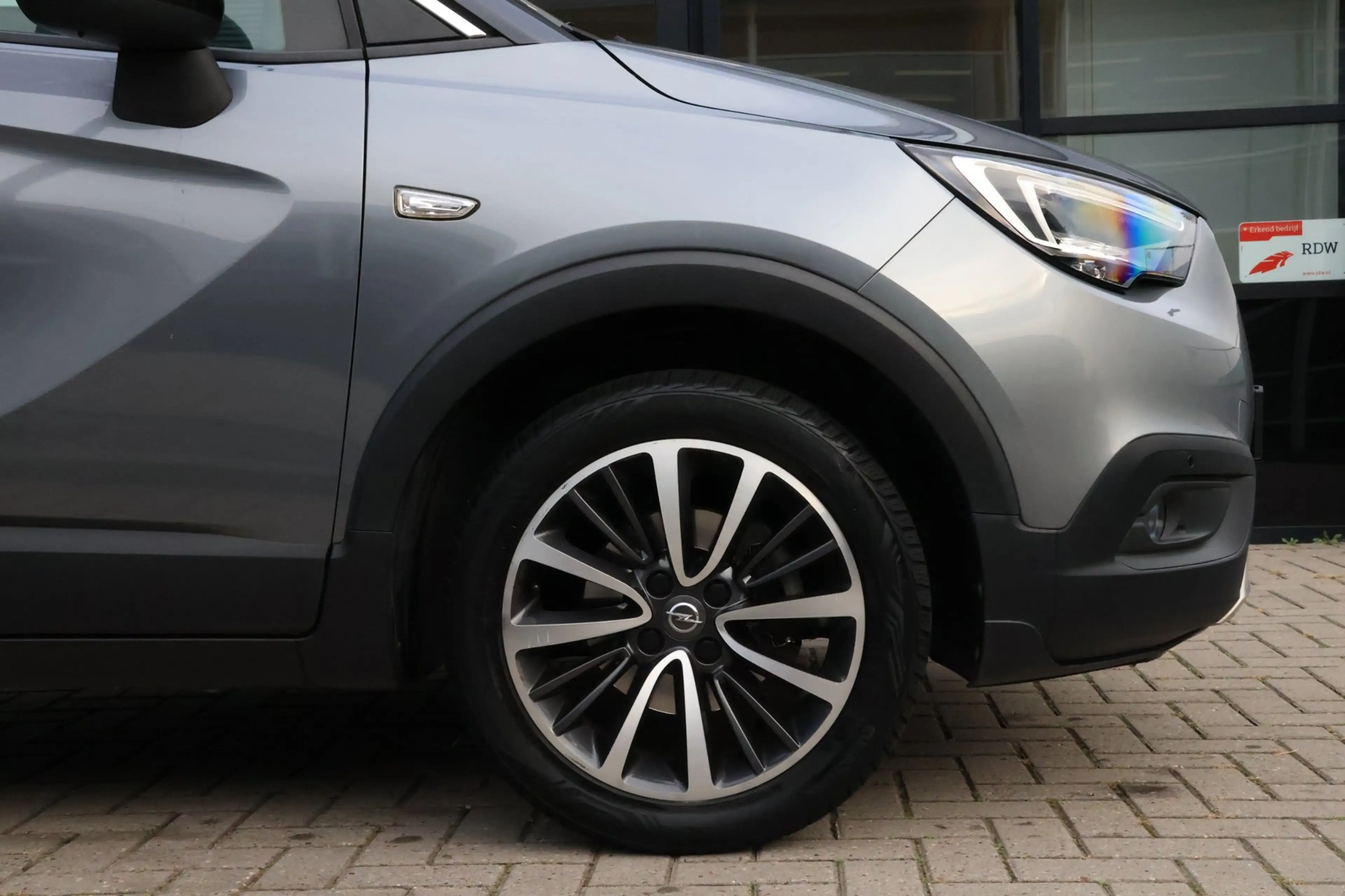 Opel Crossland X 1.2 Turbo Innovation — photo 9