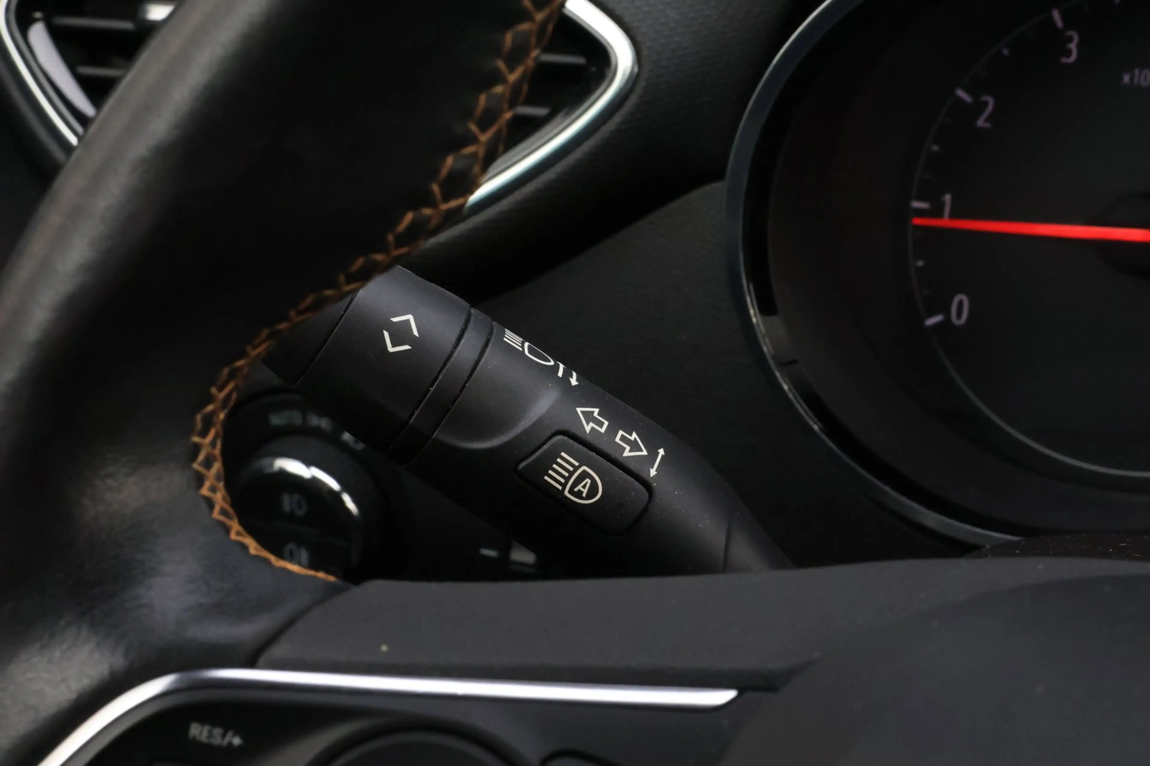 Opel Crossland X 1.2 Turbo Innovation — photo 23