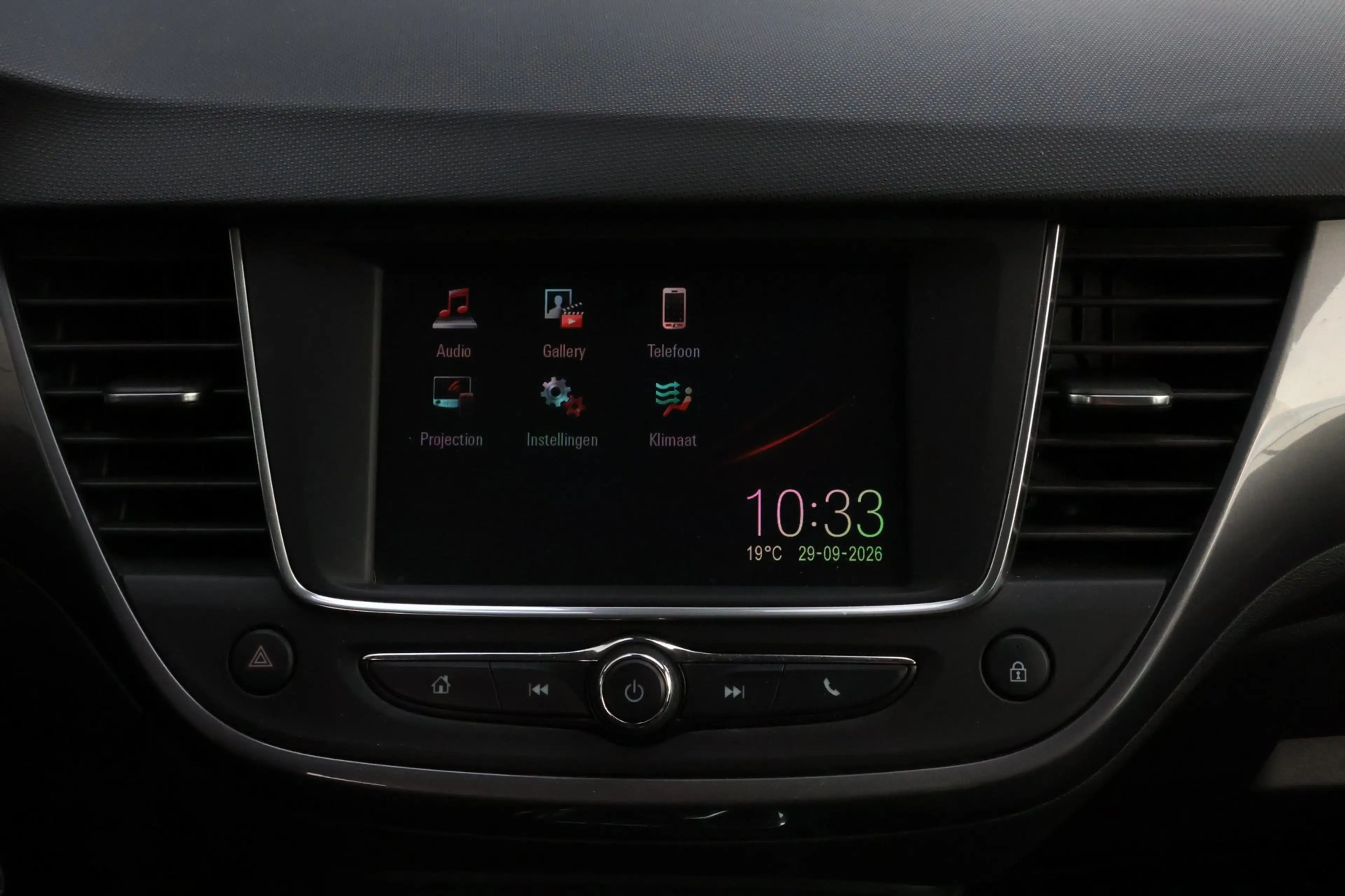 Opel Crossland X 1.2 Turbo Innovation — photo 21