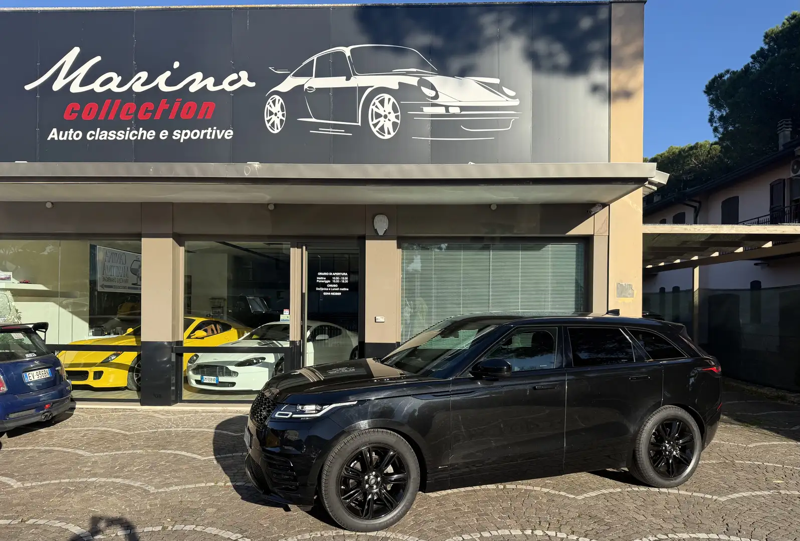 Land Rover Range Rover Velar 2.0d i4 R-Dynamic 240cv - UNICO PROPRIETARIO Zwart - 1