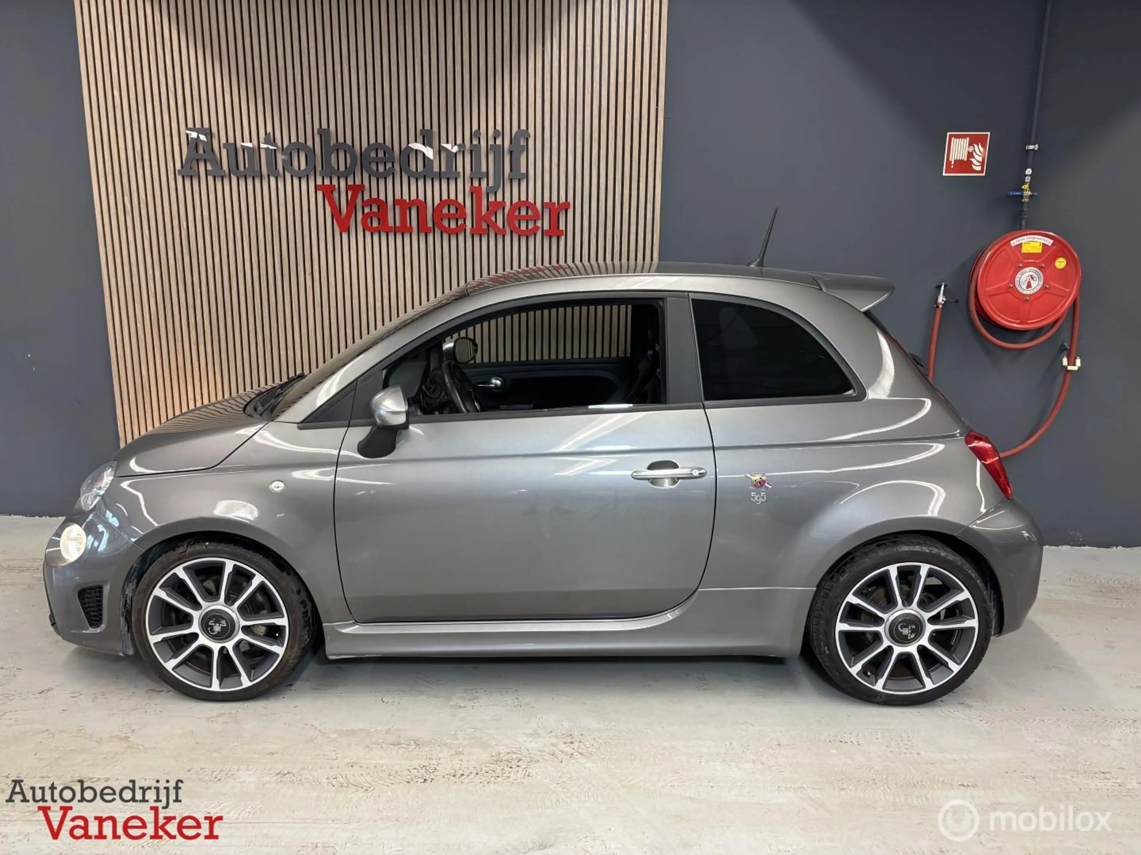 Abarth 595 Turismo 1.4 T-Jet Turismo|MONZA Uitlaat | LEDER | 84DKM — photo 7
