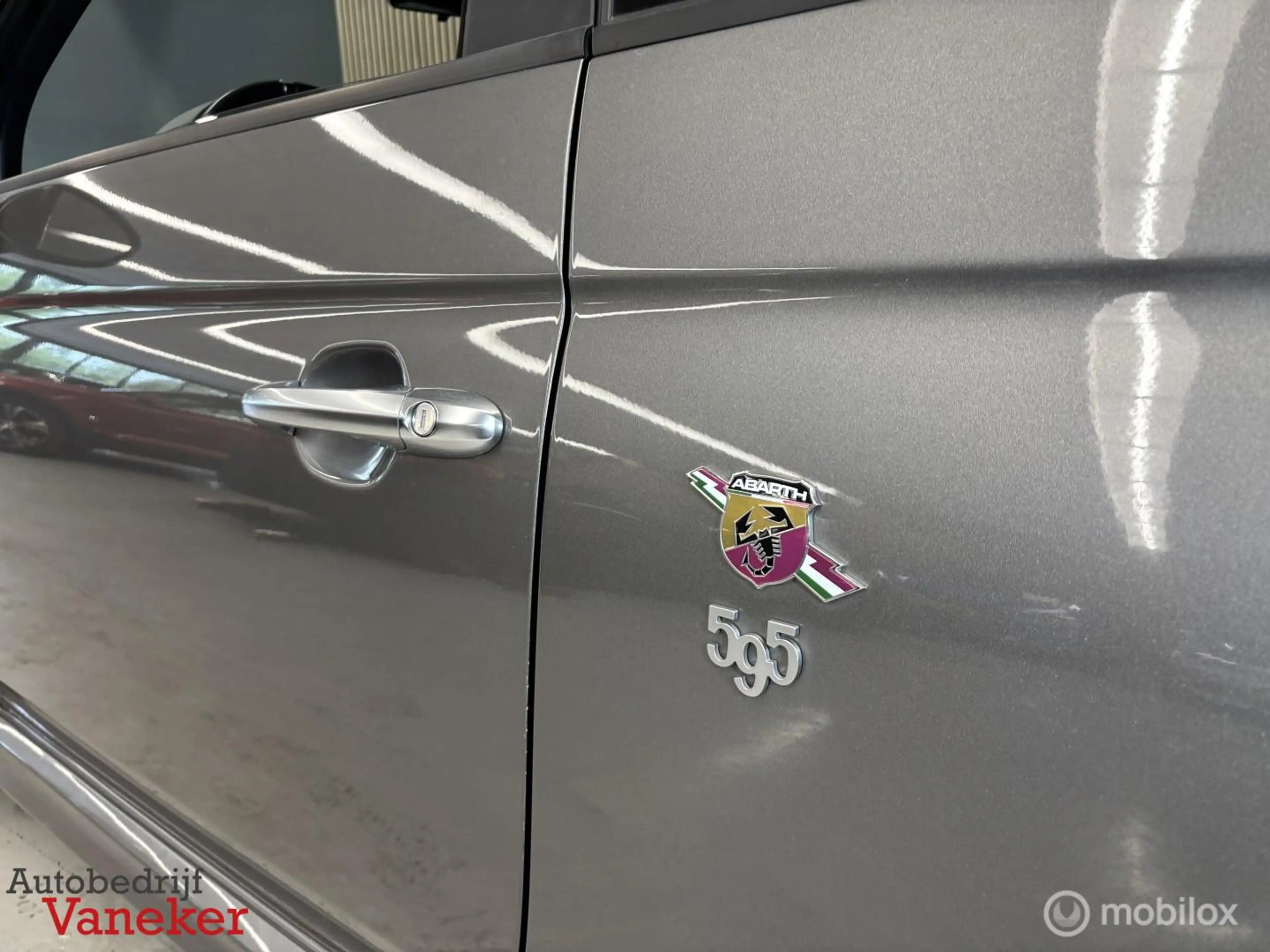Abarth 595 Turismo 1.4 T-Jet Turismo|MONZA Uitlaat | LEDER | 84DKM — photo 9