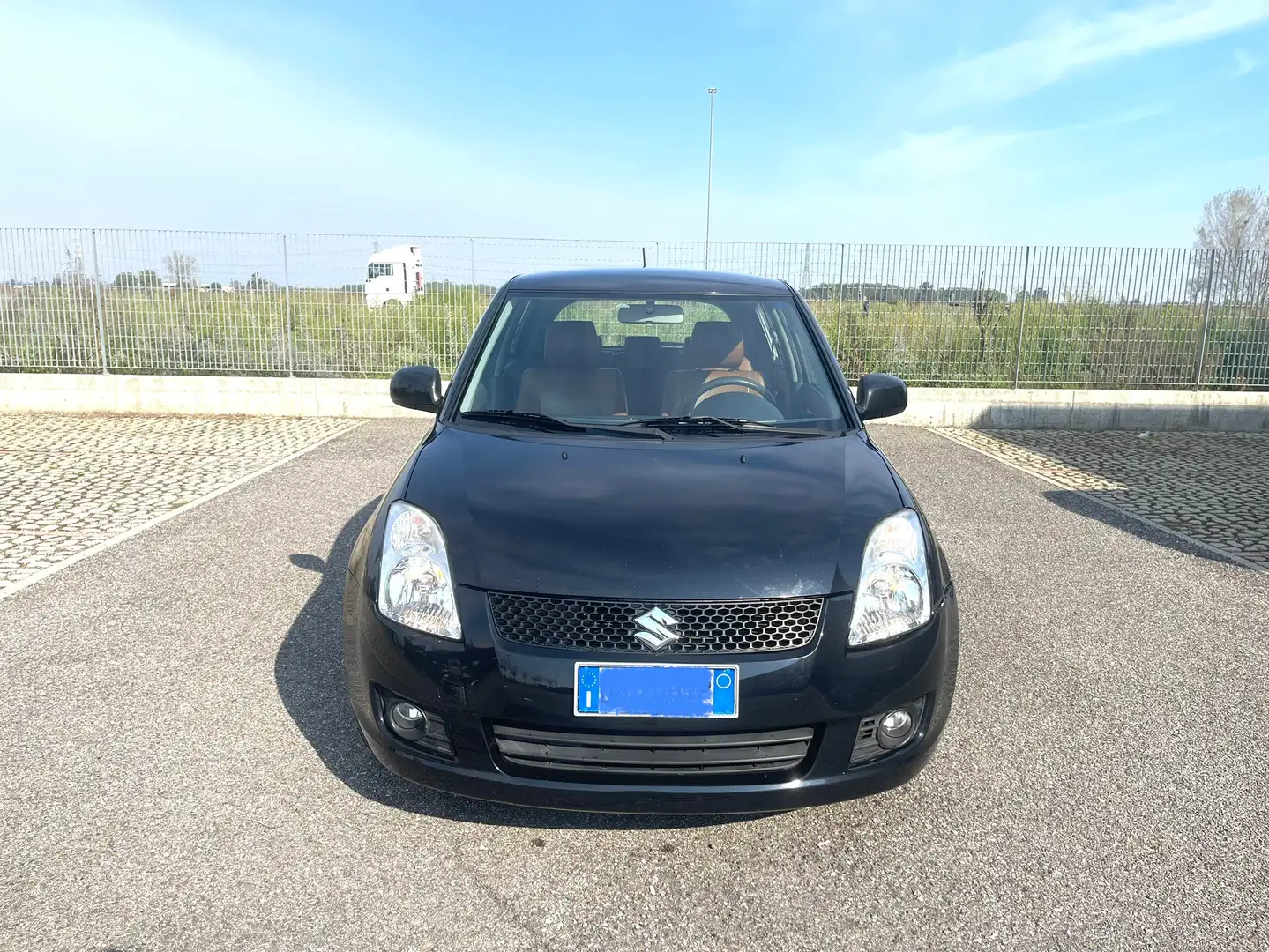 Suzuki Swift 5p 1.3 16v GL Noir - 2