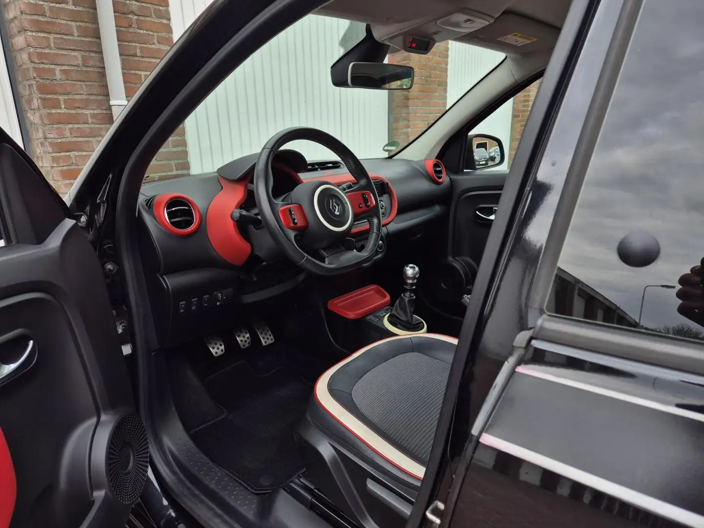 Renault Twingo 0.9 TCe Dynamique / Cruisecontrol / Parkeersensore Negro - 2