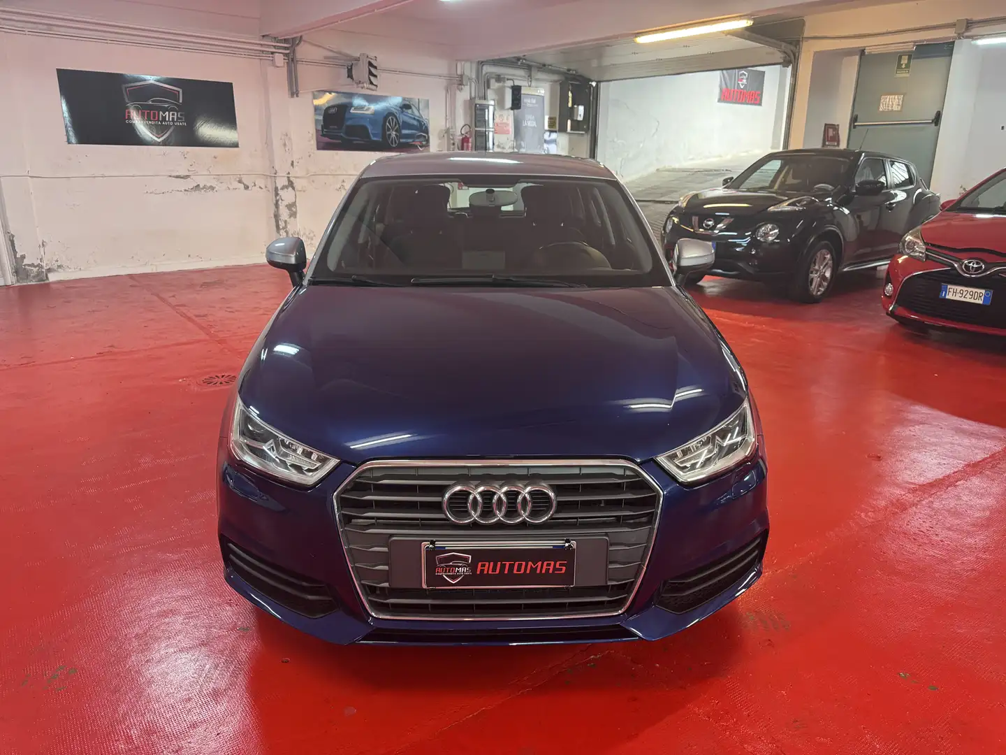 Audi A1 Sportback 1.6 tdi ATTRACTION PERFETTA Blauw - 2