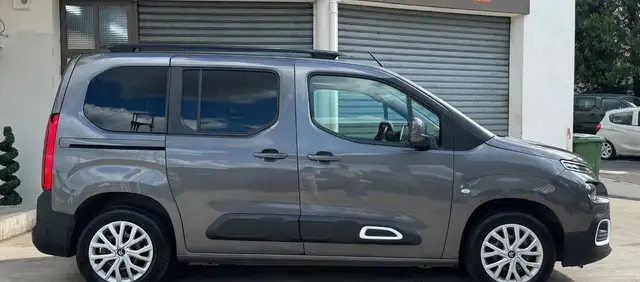 Citroen Berlingo view 3