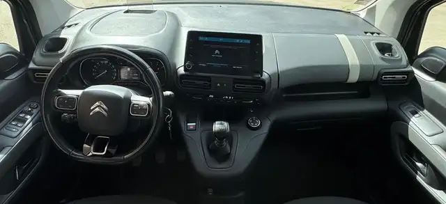 Citroen Berlingo view 10