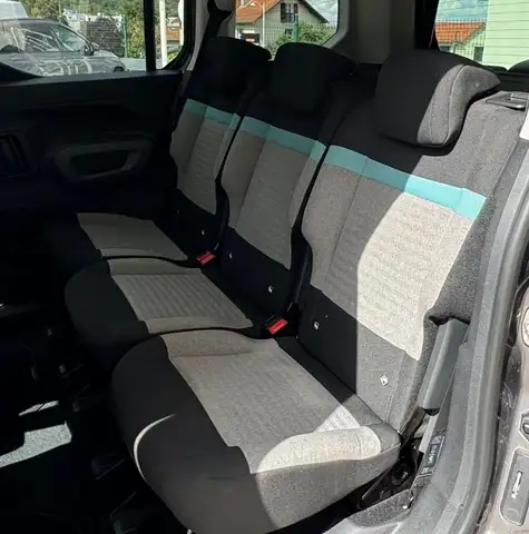 Citroen Berlingo view 9