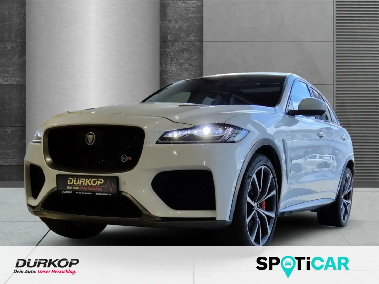 Jaguar F-Pace SVR Allrad P550 HUD AD AHK-el. klappb. Panorama Na Wit - 1