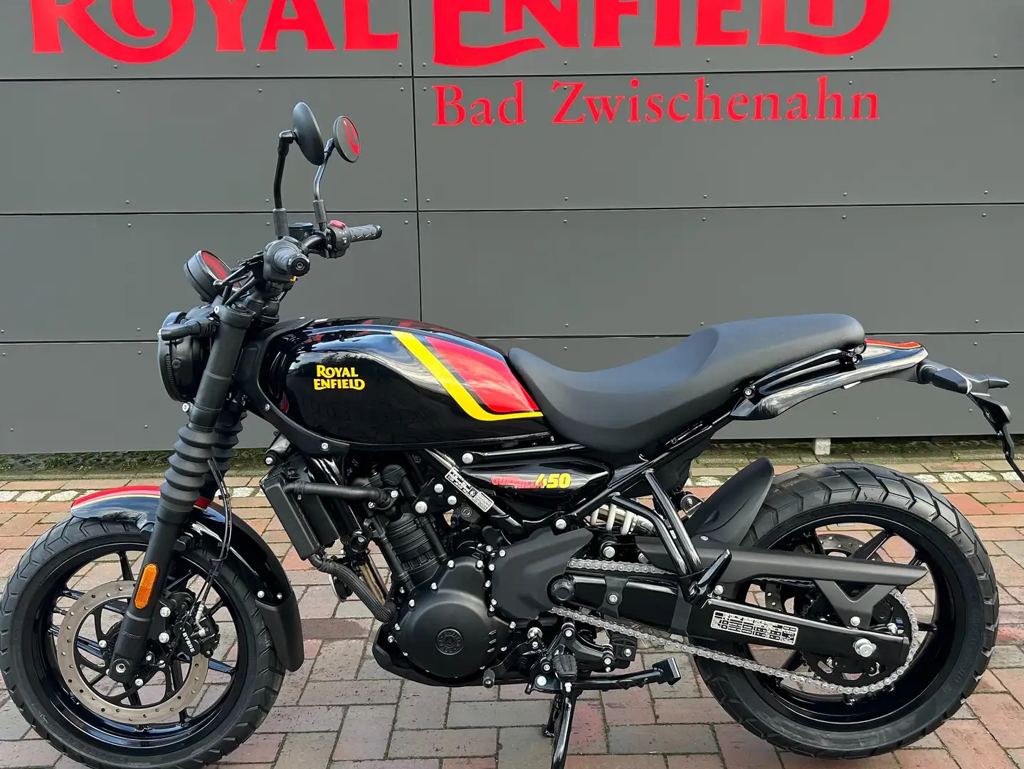 Royal Enfield Guerrilla 450 Playa Black EURO 5+ Noir - 2