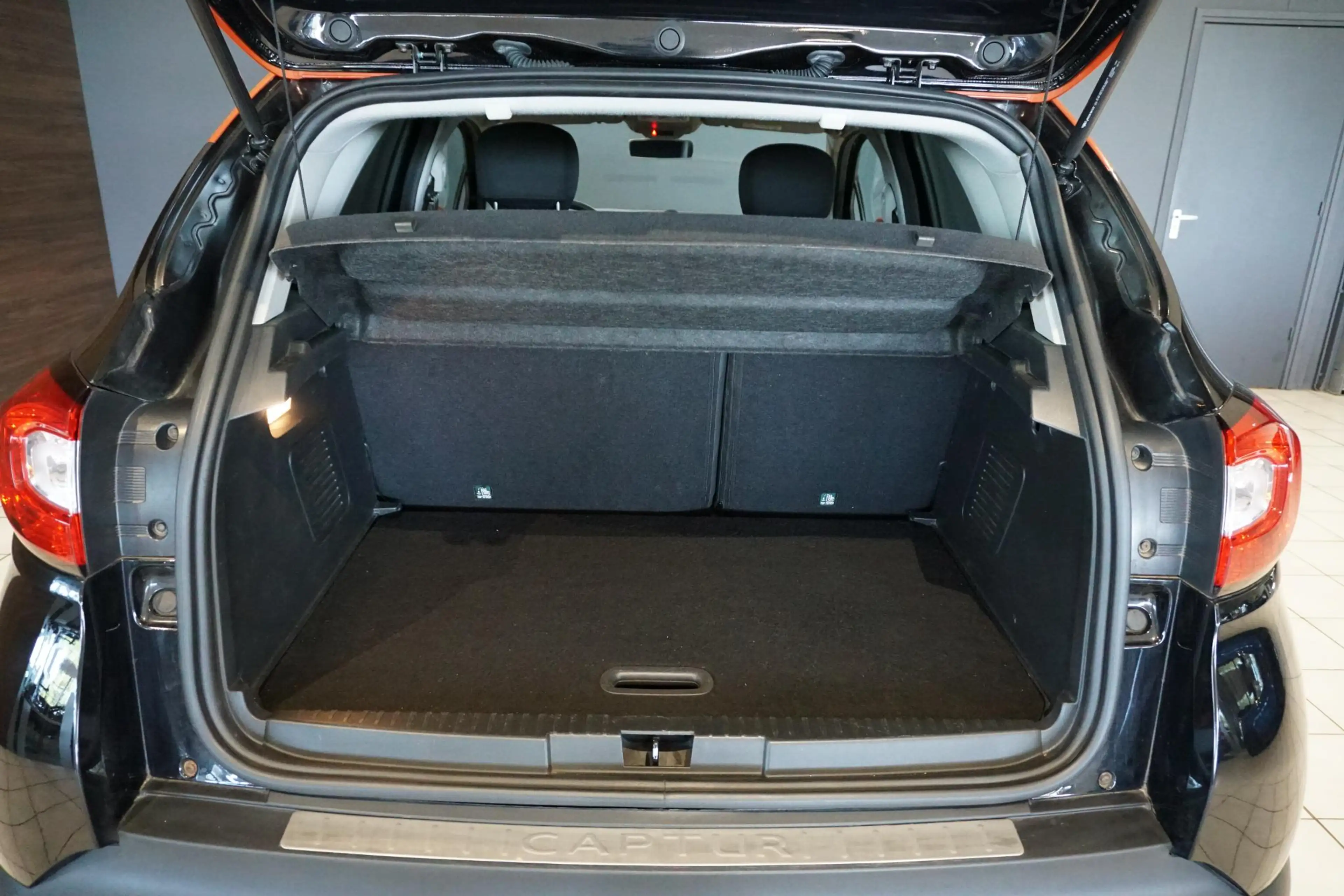 Renault Captur 1.2 TCe Dynamique + CAMERA / TREKHAAK / KEYLESS — photo 11