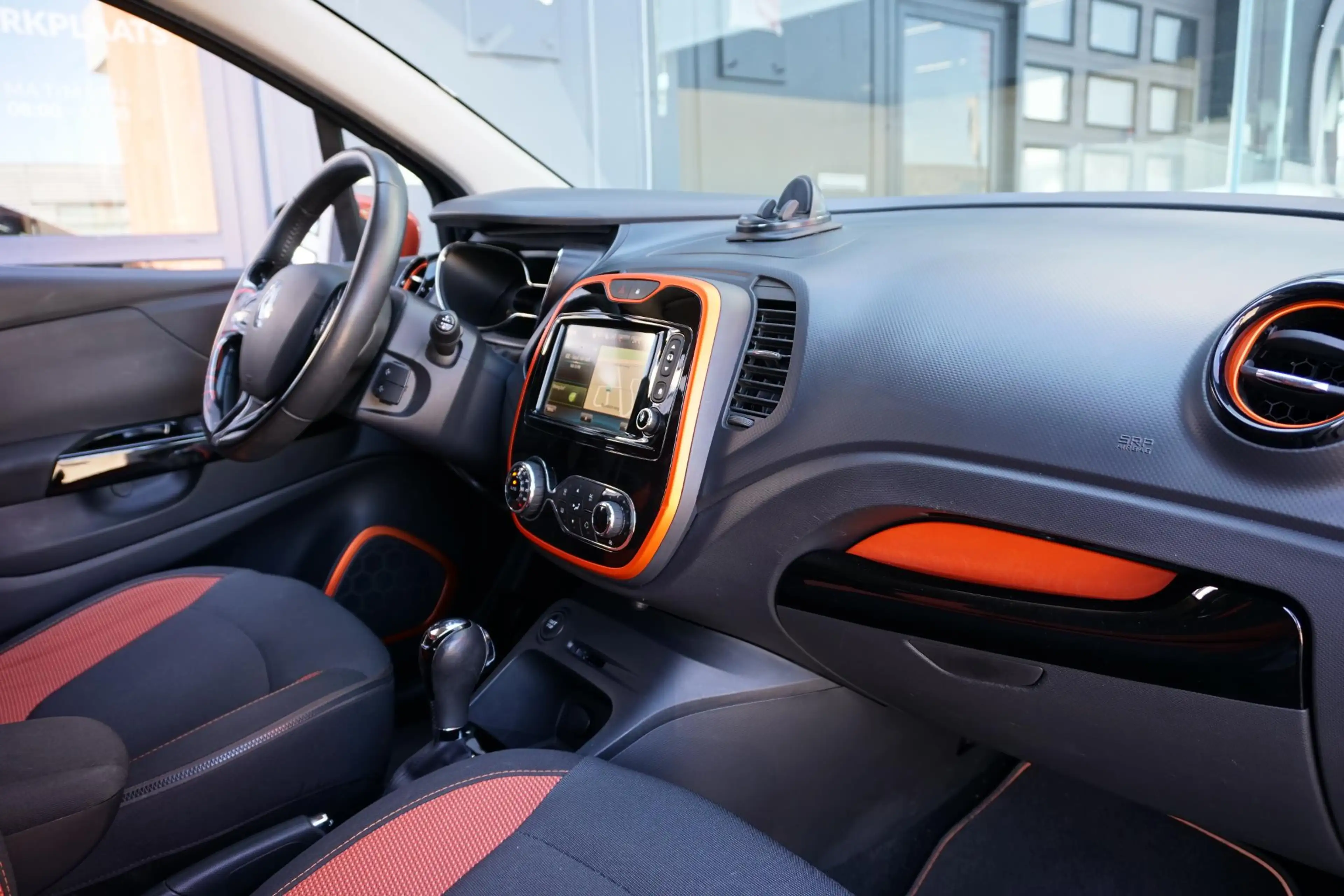 Renault Captur 1.2 TCe Dynamique + CAMERA / TREKHAAK / KEYLESS — photo 7