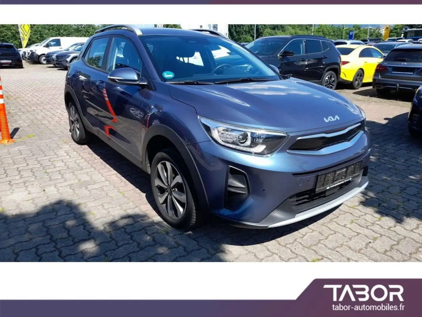Kia Stonic 1.0 T-GDI 100 DCT Vision LED radars Bleu - 2