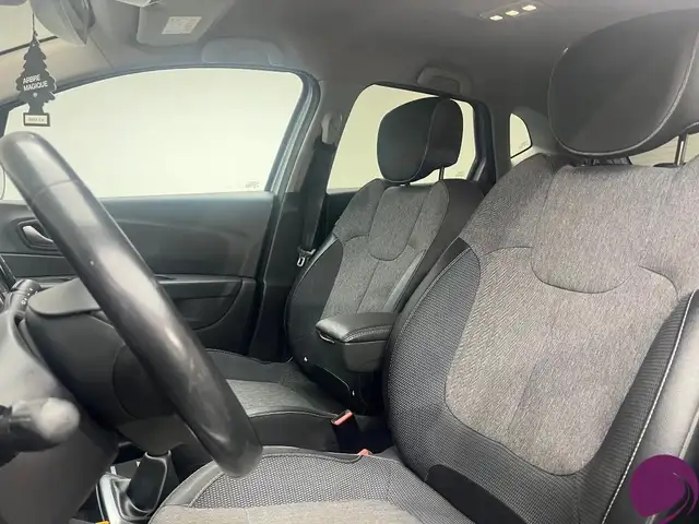 Renault Captur view 7