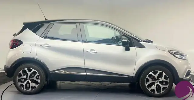 Renault Captur view 4