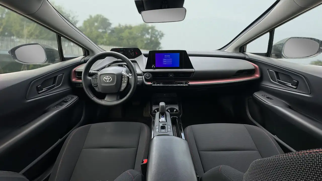 Toyota Prius Prime photo Toyota Prius Prime