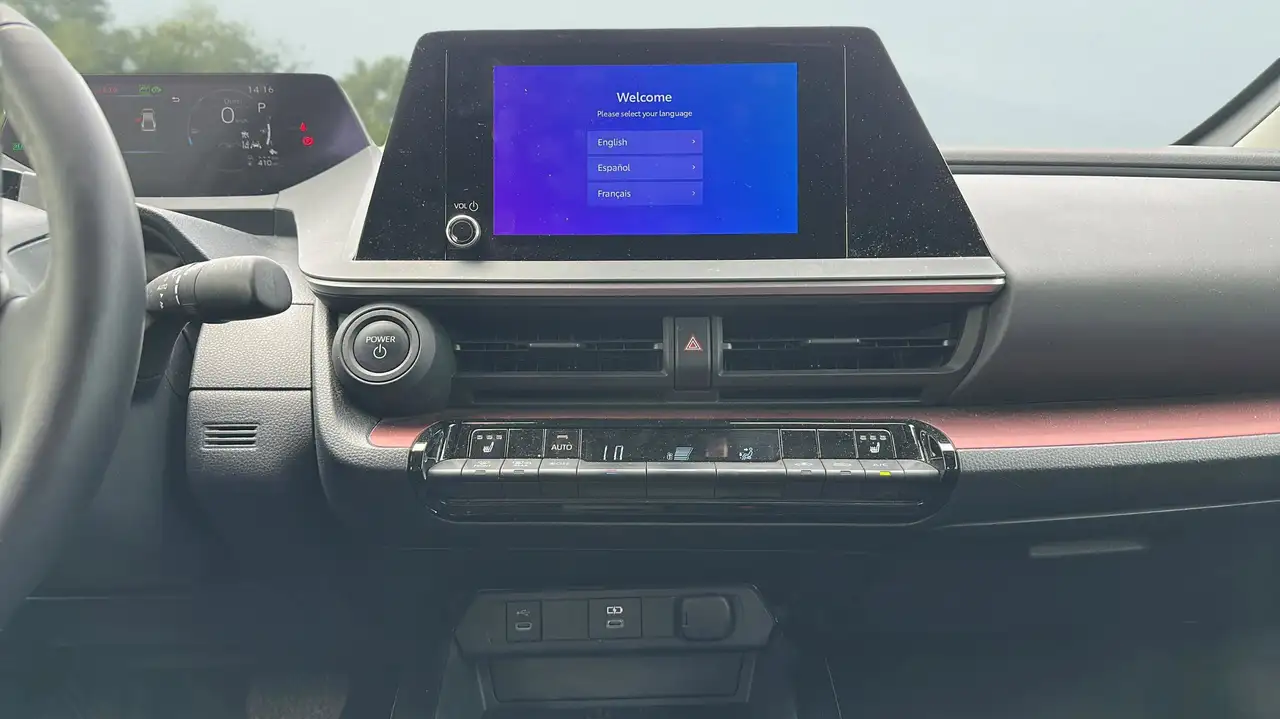 Toyota Prius Prime photo Toyota Prius Prime