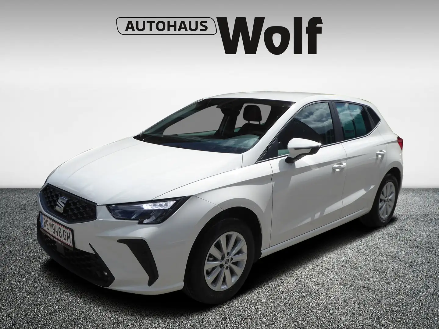 SEAT Ibiza Reference 1.0 TSI 95PS Weiß - 1