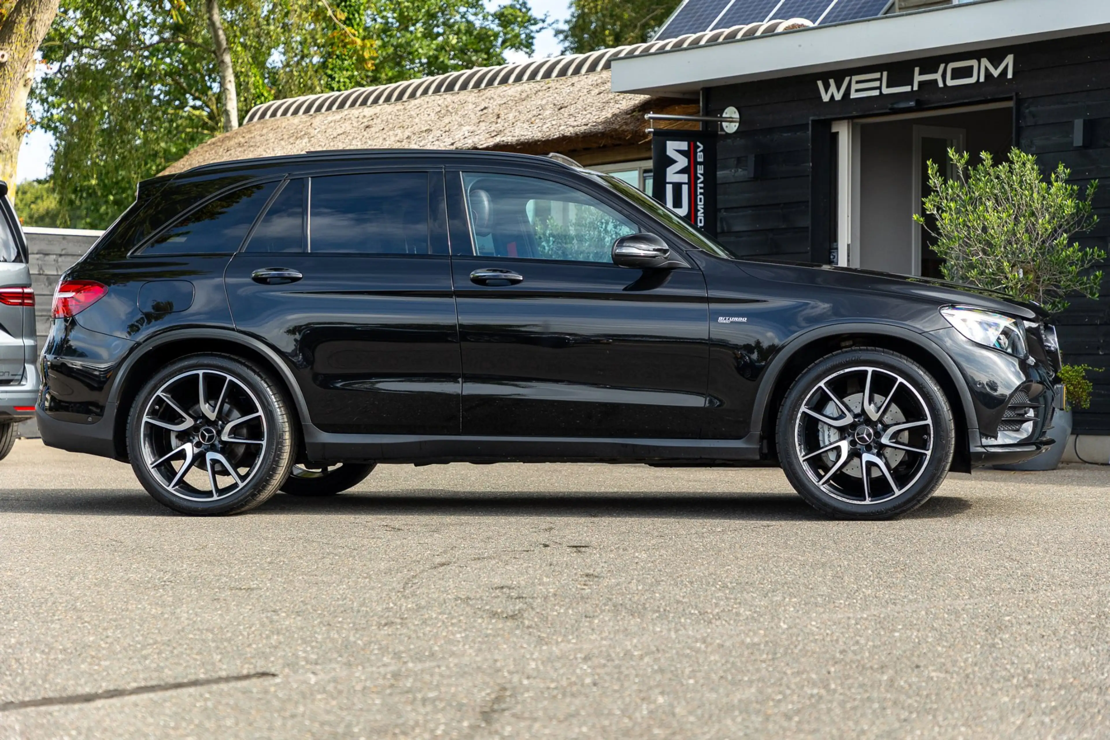 Mercedes-Benz GLC 43 AMG 4MATIC Panoramadak I Burmester I Luchtvering I Mem — photo 8