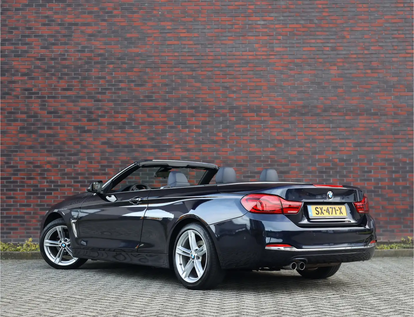 BMW 420 4-serie Cabrio 420i High Executive | Luxury - Indi Blauw - 2