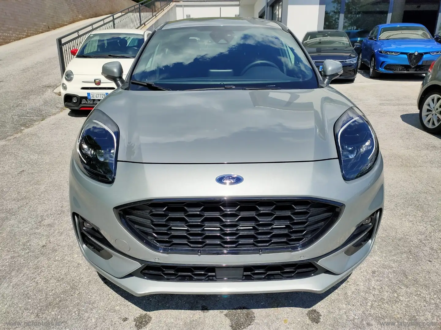 Ford Puma 1.0 EcoBoost Hyb. 155 aut. ST-LINE Grigio - 2