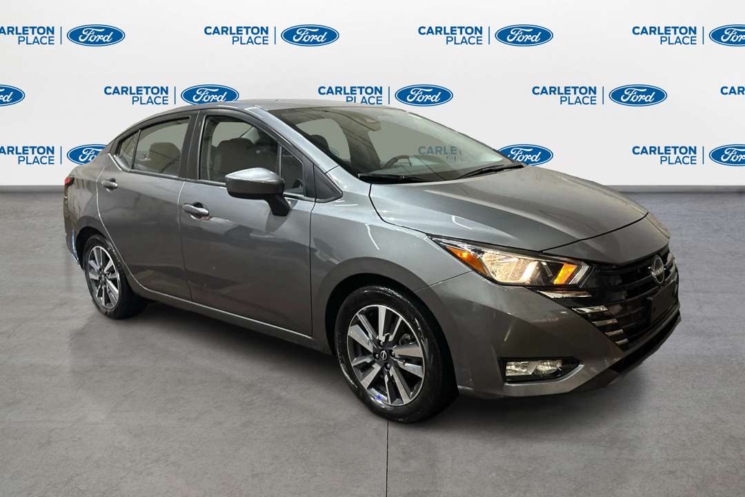 2025 Nissan Versa SV  - Heated Seats -  Apple CarPlay