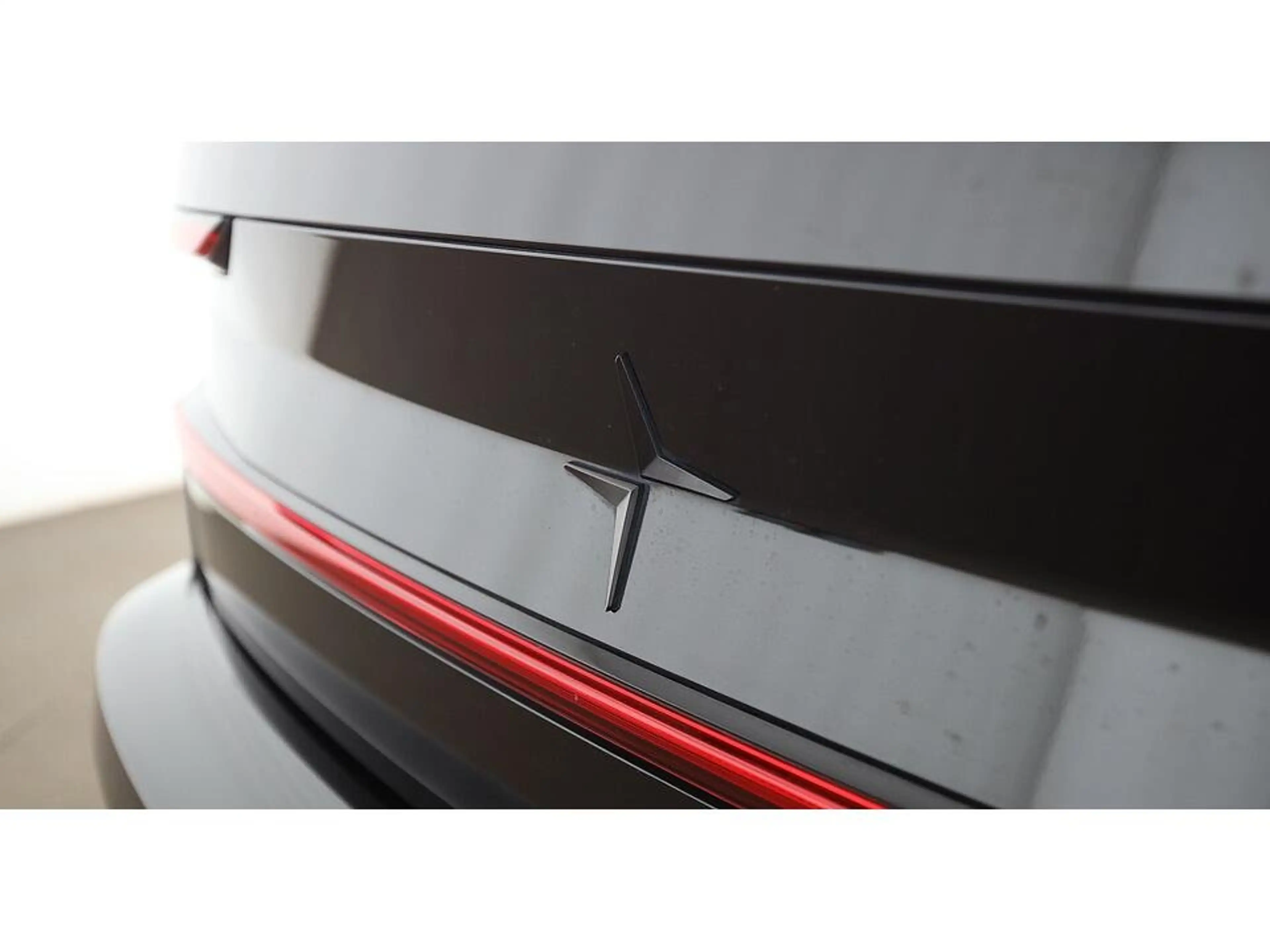 Polestar 2 Long Range Dual 4x4 78kWh Aut LED NAVI SITZHZG — photo 8