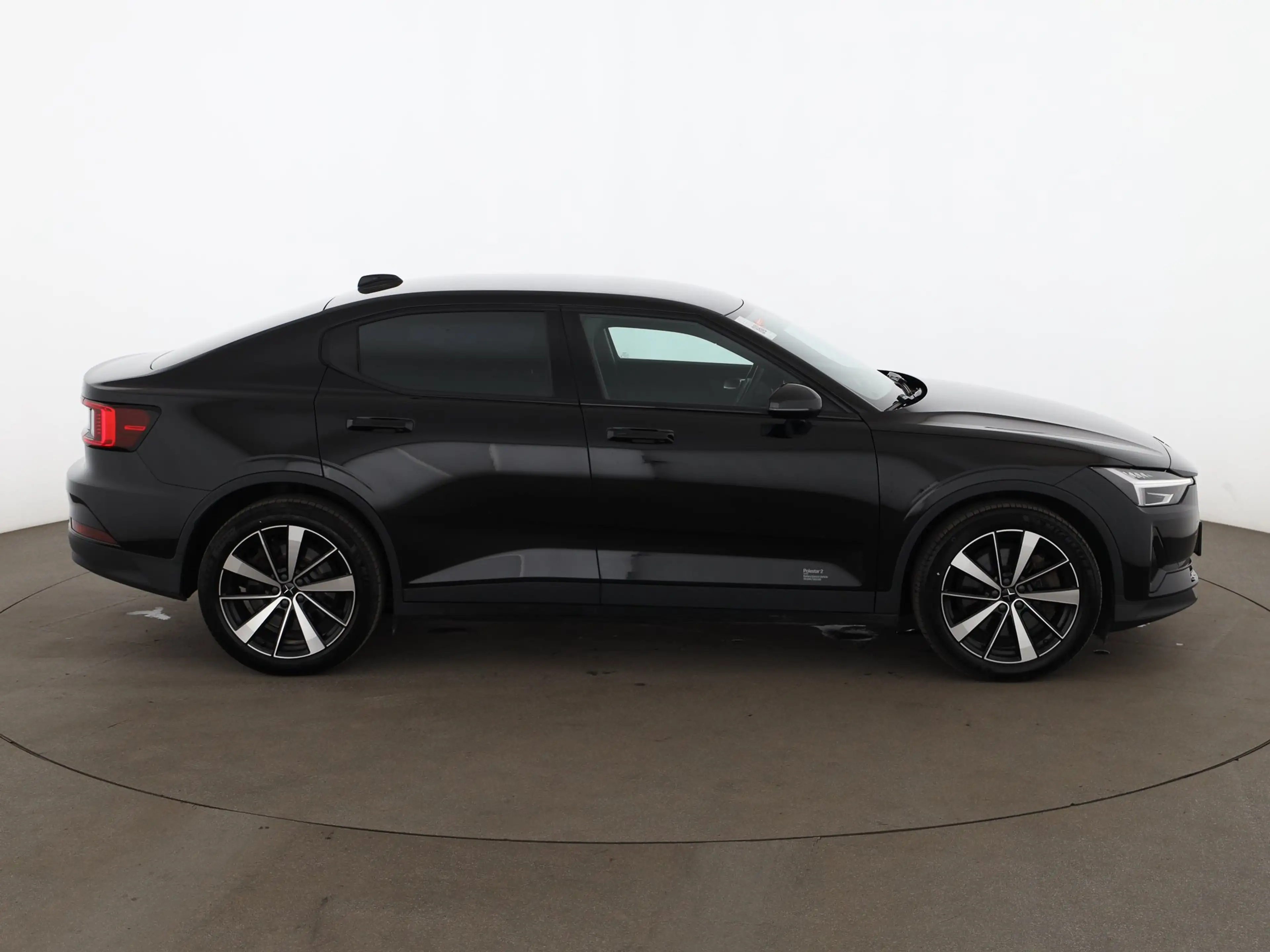 Polestar 2 Long Range Dual 4x4 78kWh Aut LED NAVI SITZHZG — photo 4