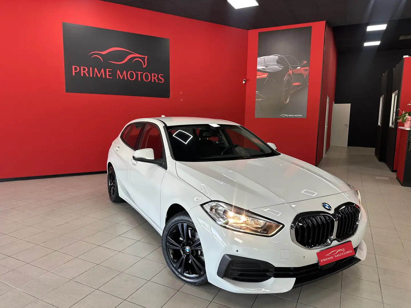 BMW 116 Serie 1 F40 116d Advantage auto Blanc - 1