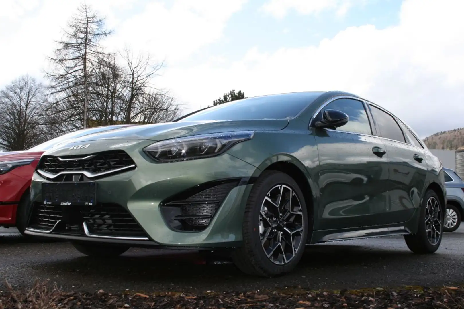 Kia ProCeed / pro_cee'd 1.5 T-GDI DCT7 OPF GT LINE (CD) Verde - 1