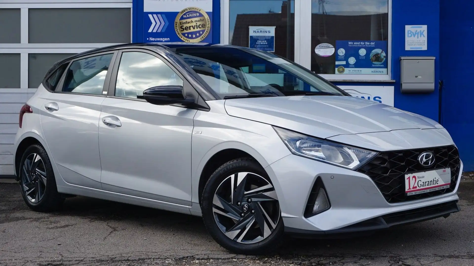 Hyundai i20 Trend Mild-Hybrid Kamera Navi Ambient SHZ Schwarz - 1