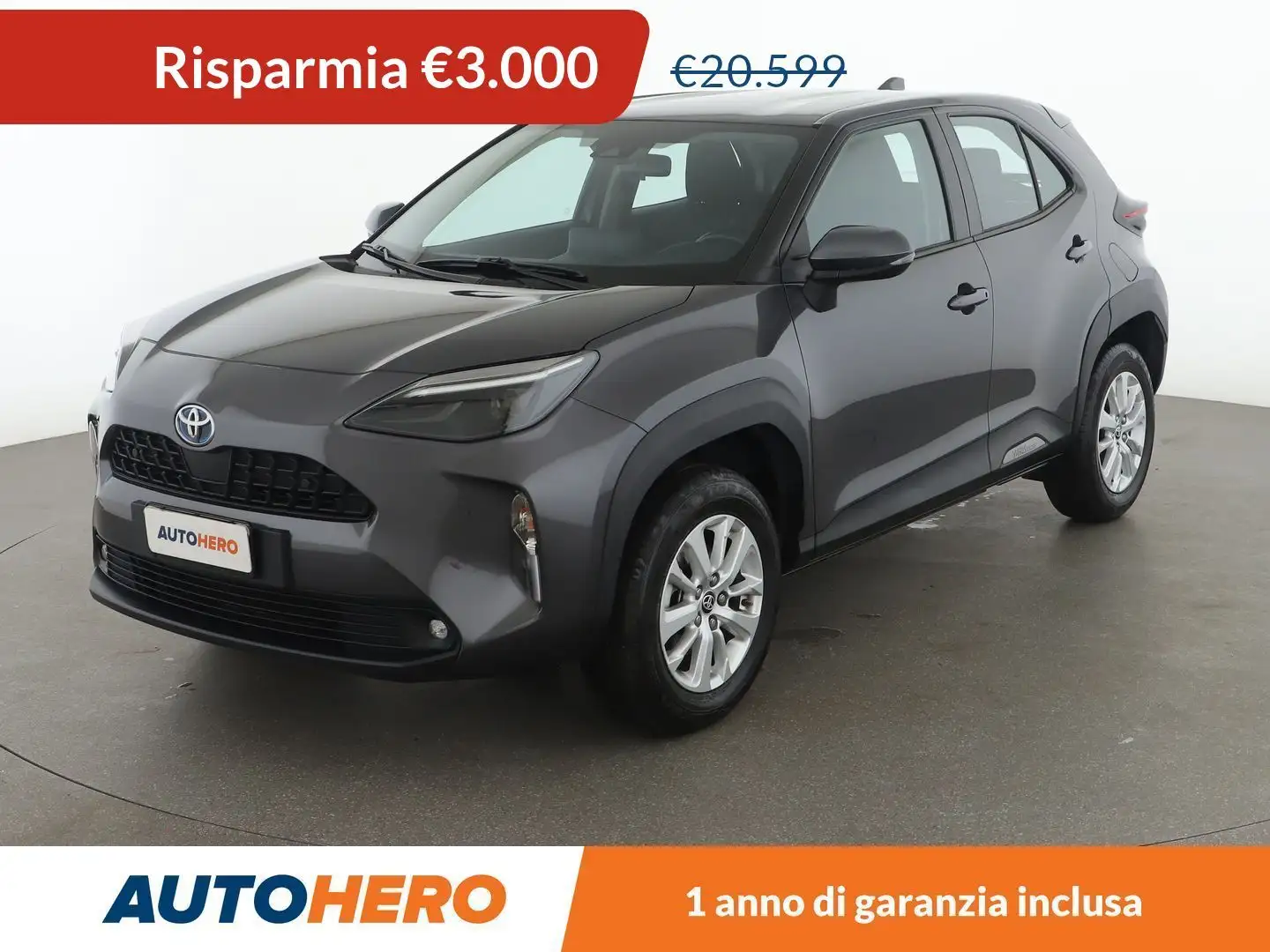 Toyota Yaris Cross 1.5 Hybrid Business FHEV Gris - 1