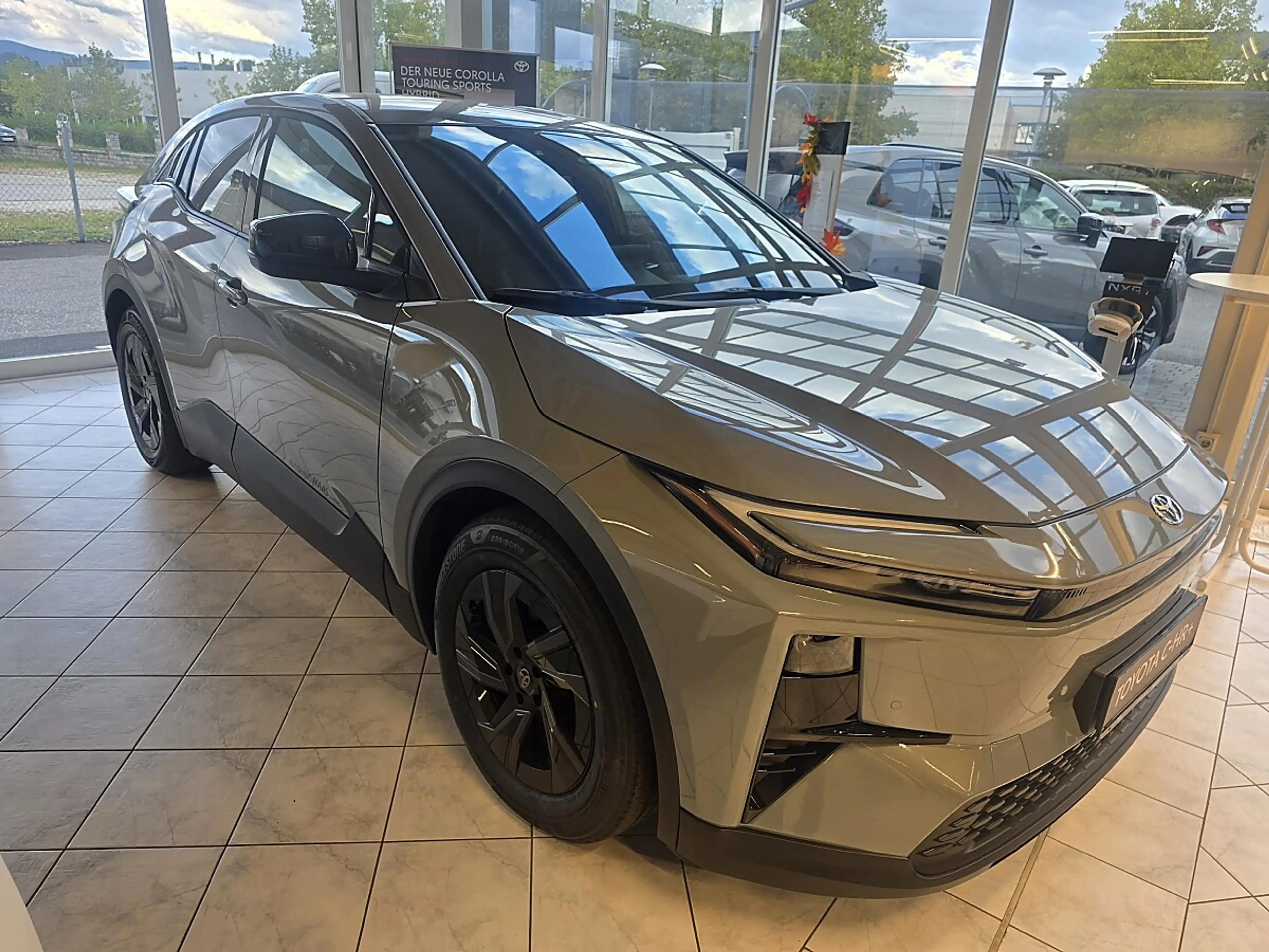Toyota C-HR+ Elektro 77kWh Teamplayer — photo 3