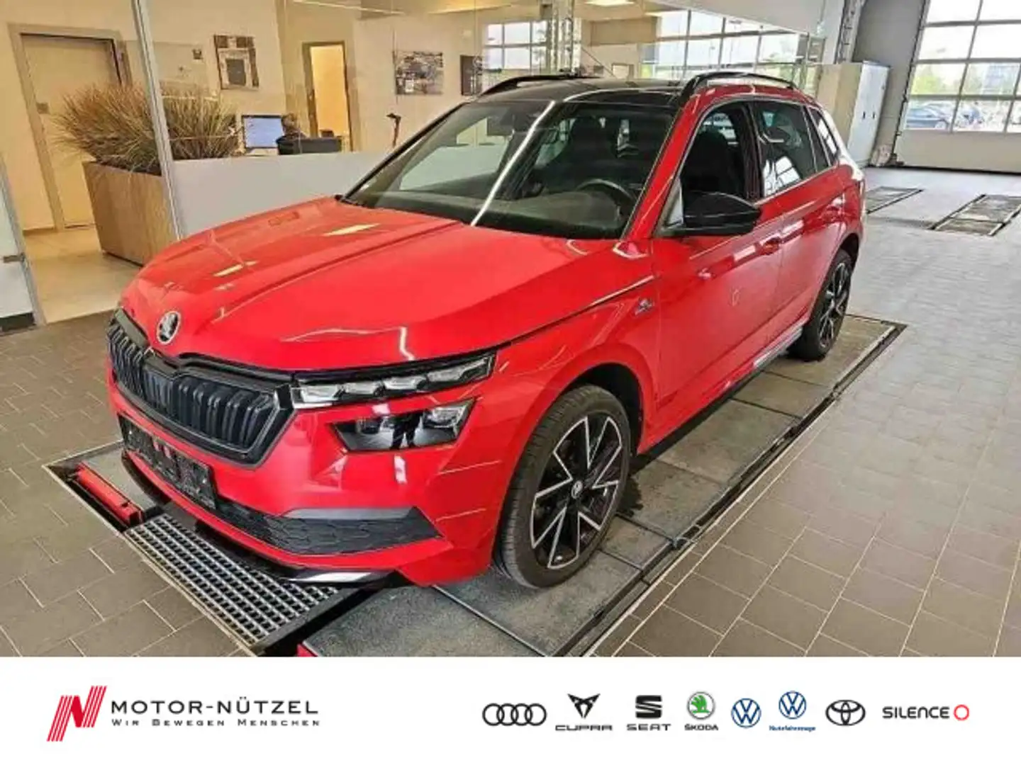 Skoda Kamiq 1.0 TSI DSG MONTE CARLO LED+APP+SHZ+PANO Rot - 1