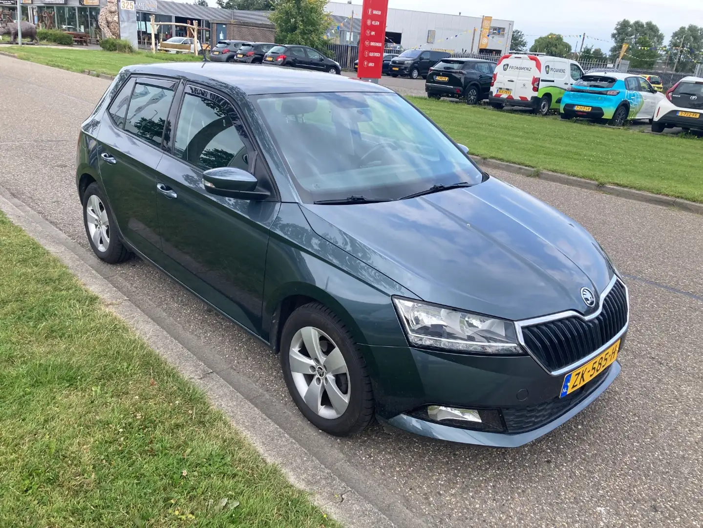 Skoda Fabia 1.0 TSI 95 pk Ambition | Trekhaak | Navigatie | Pa Gris - 2