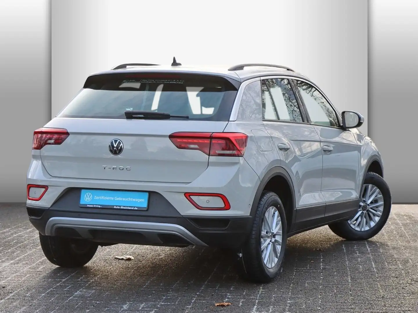 Volkswagen T-Roc Life 1.0 TSI OPF KLIMA/LED/PDC/RÜCKFAHRK./RADIO AP Grey - 2