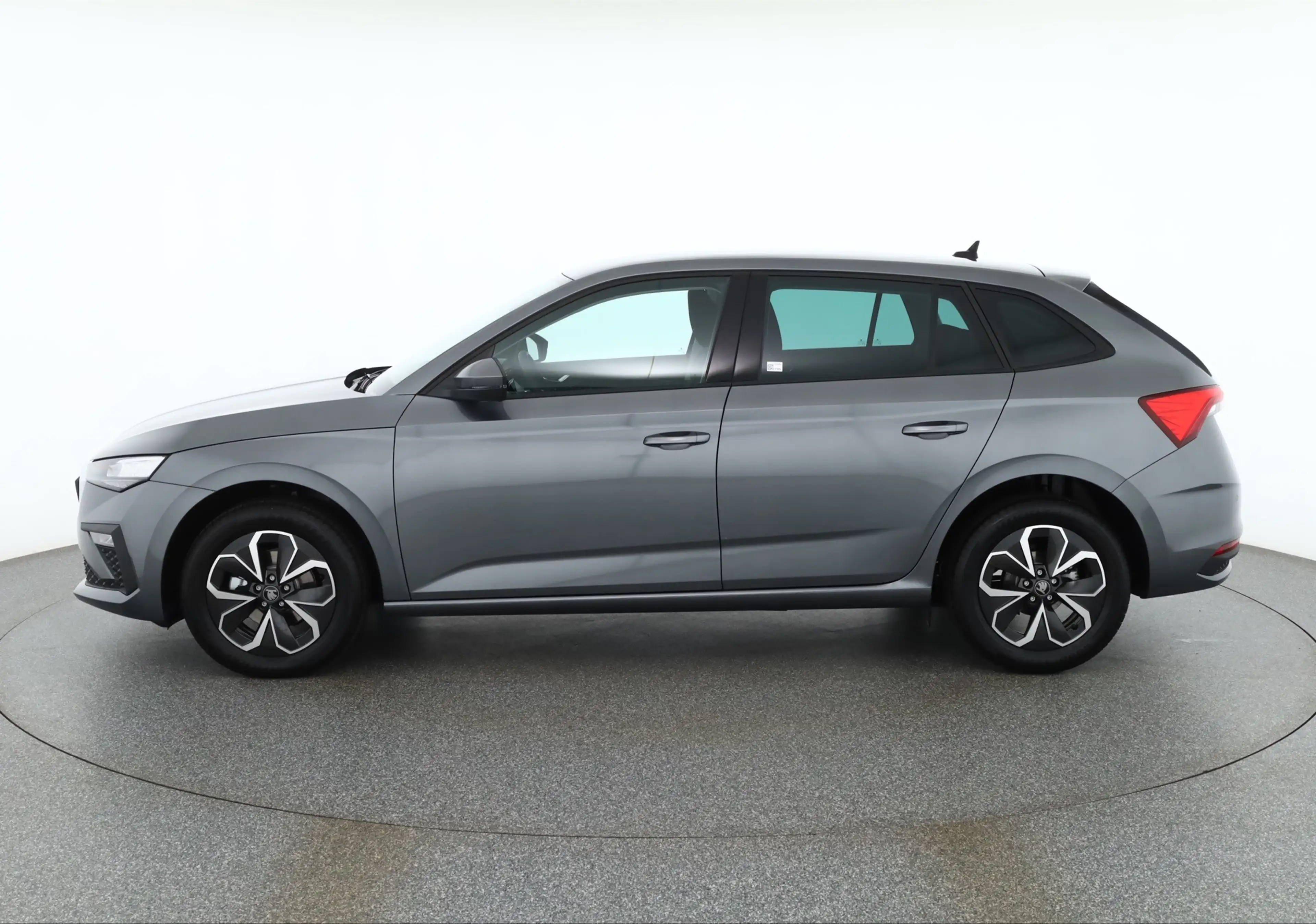 Skoda Scala 1.0 TSI LED Sitzheizung Tempomat — photo 2