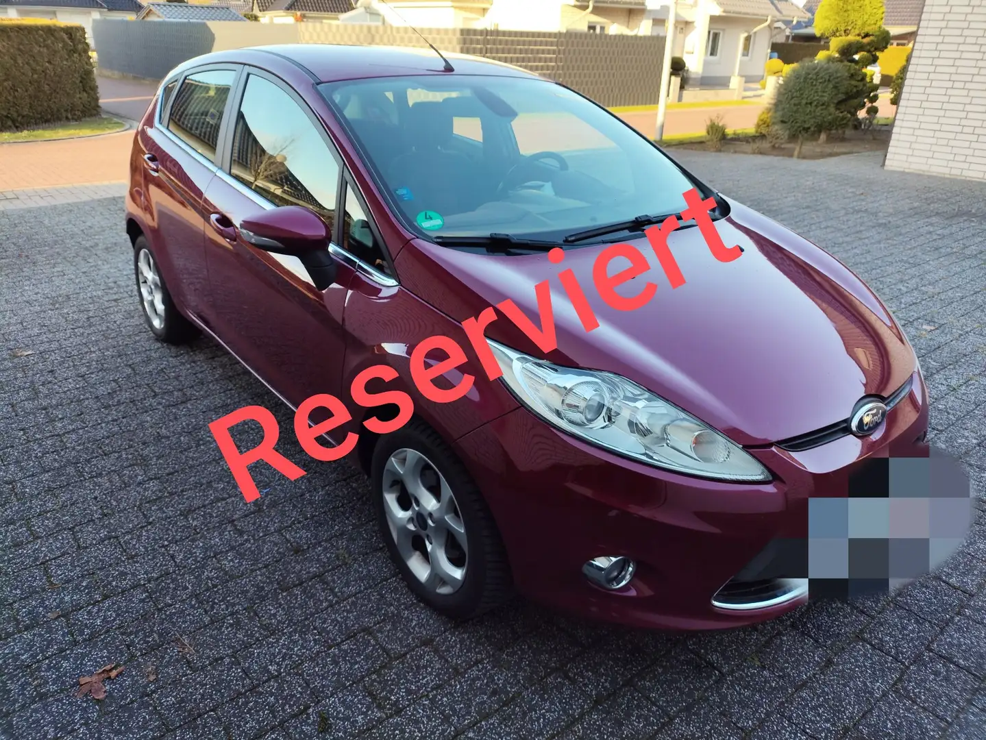 Ford Fiesta Titanium / Sitzheizung/ Allwetterreifen & TÜV Neu - 1