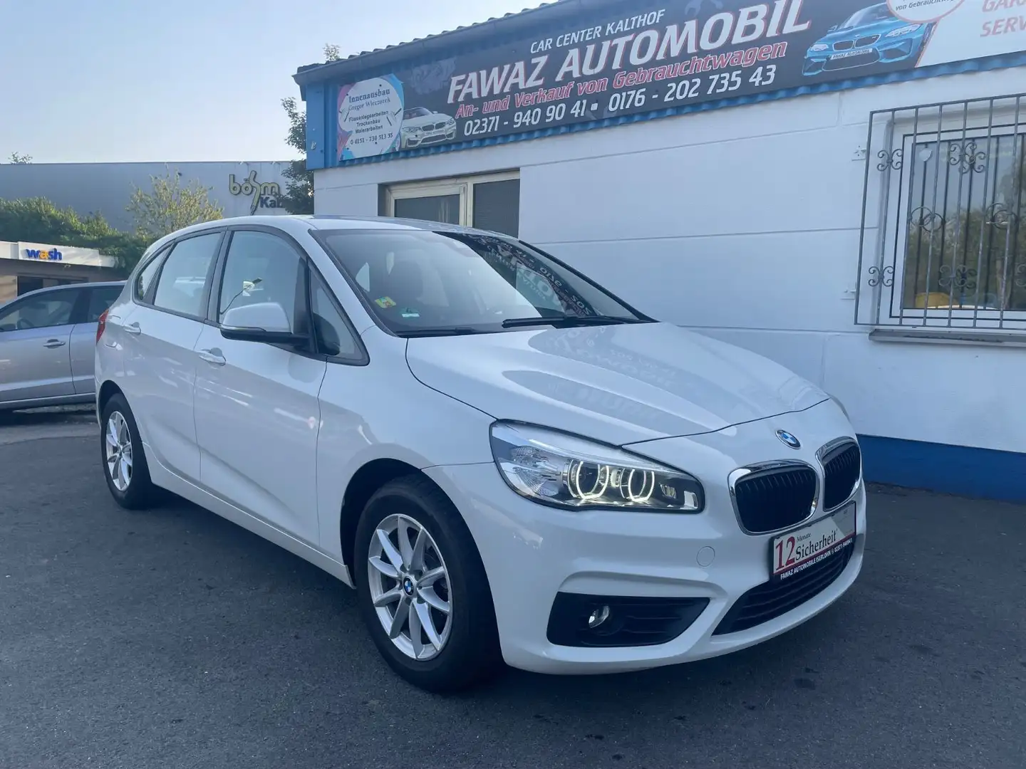 BMW 216 Blanc - 1