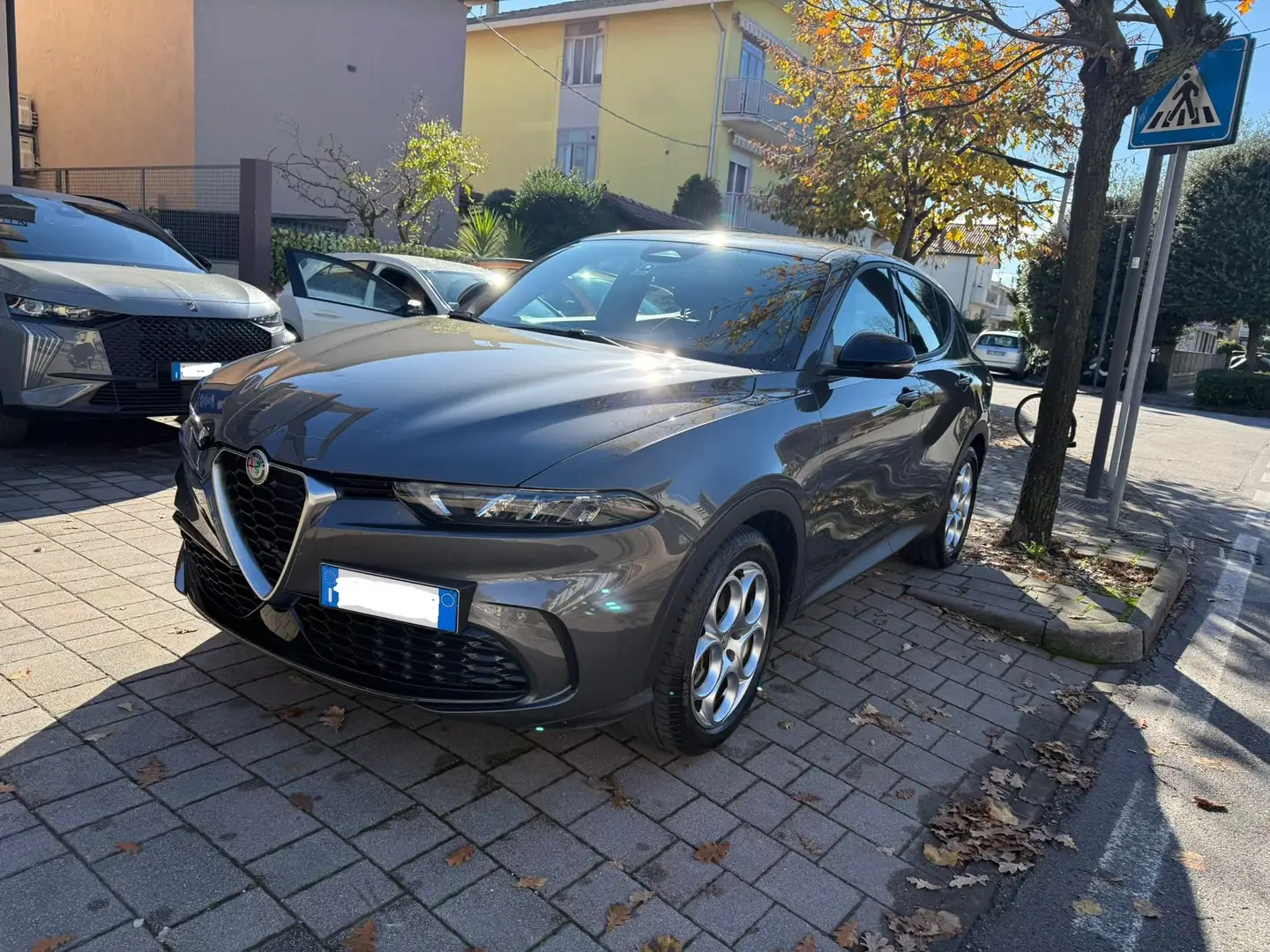 Alfa Romeo Tonale Tonale 1.5 hybrid Super 130cv tct7 Gris - 1