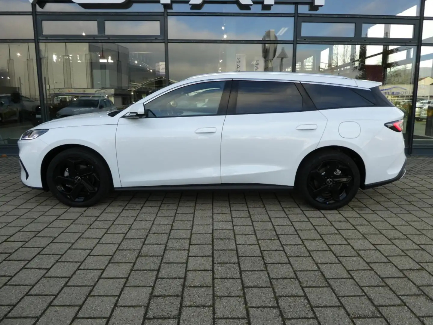 BYD Seal 6 DM-I Touring Comfort *Privacy*Pano*Leder*360Grad* Blanco - 2